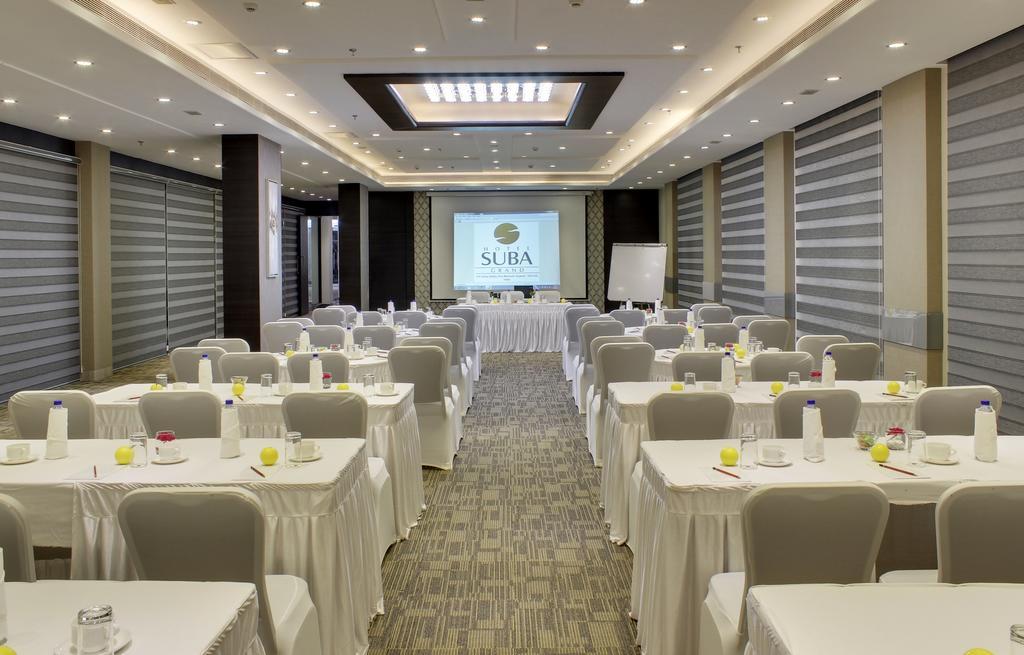 Hotel Suba Grand Dahej Exterior foto