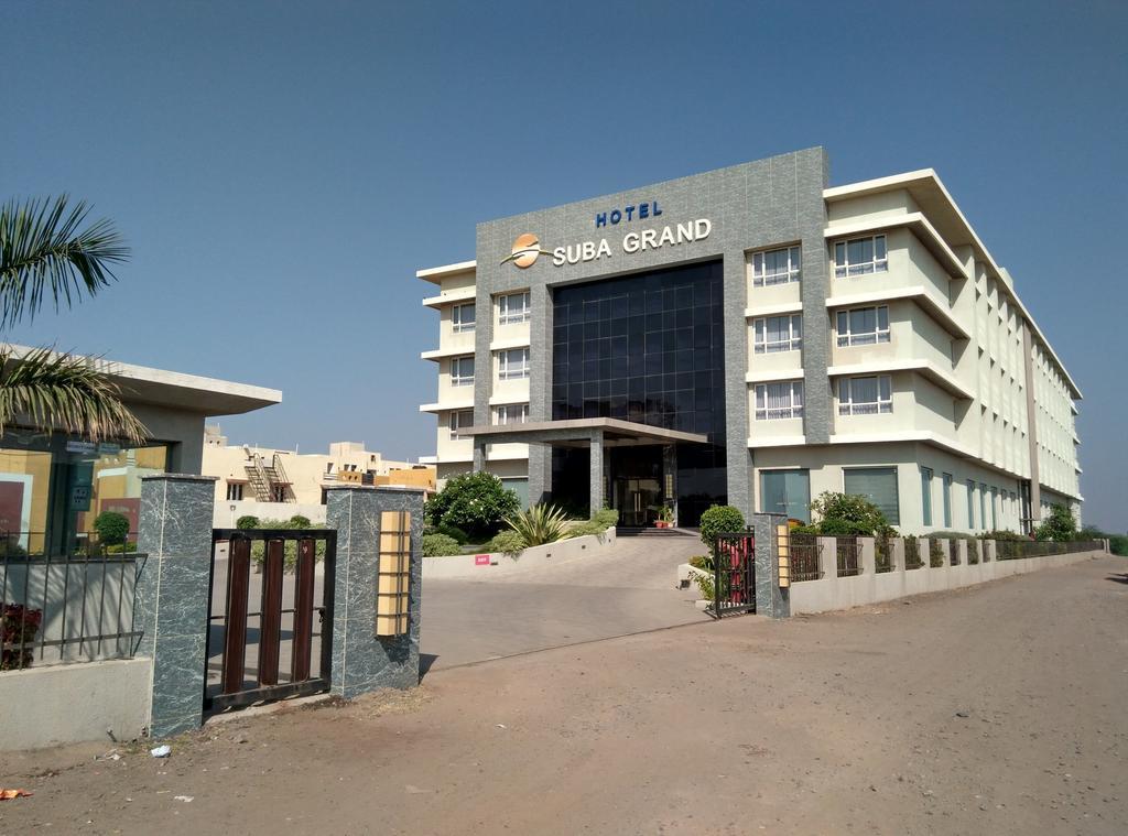 Hotel Suba Grand Dahej Exterior foto