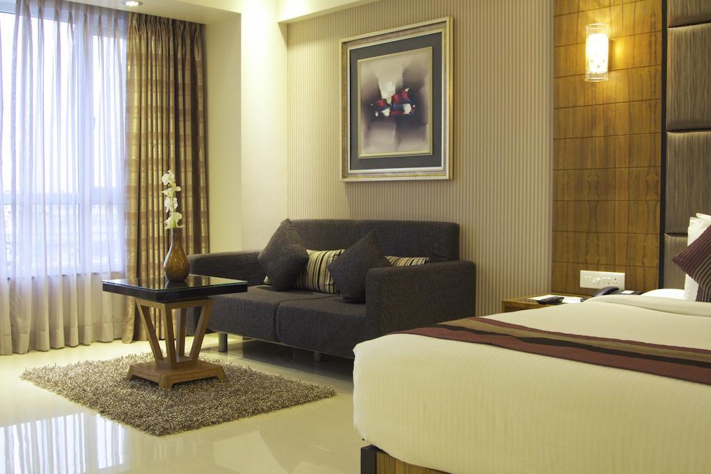 Hotel Suba Grand Dahej Exterior foto