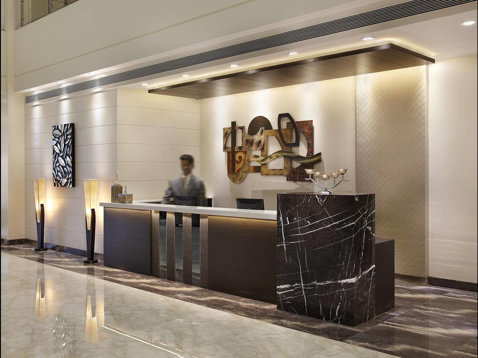 Hotel Suba Grand Dahej Exterior foto